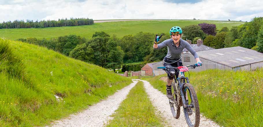 female cyclist in the Yorkshire Mountain Bike Marathon 