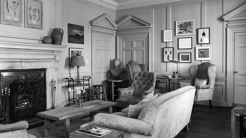 The Talbot - B&W